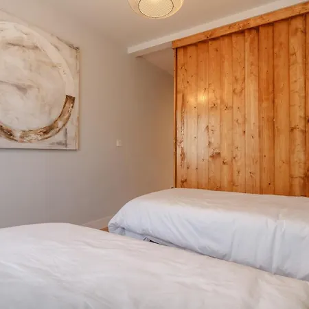 Old Con Vistas A La Ria * Бильбао