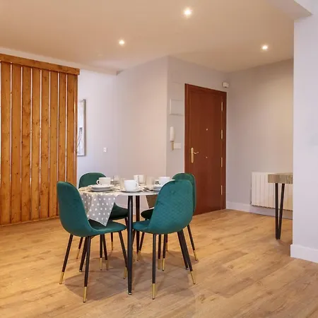 Old Con Vistas A La Ria Appartamento *