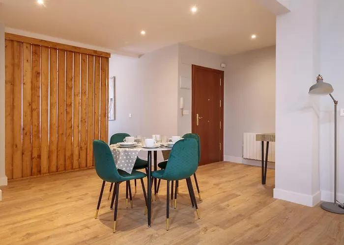 Old Con Vistas A La Ria Appartamento *